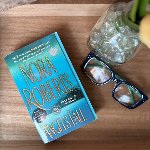 Angels Fall by Nora Roberts | Romantic Suspense Paperback | Healing Story - Picture 3 of 6